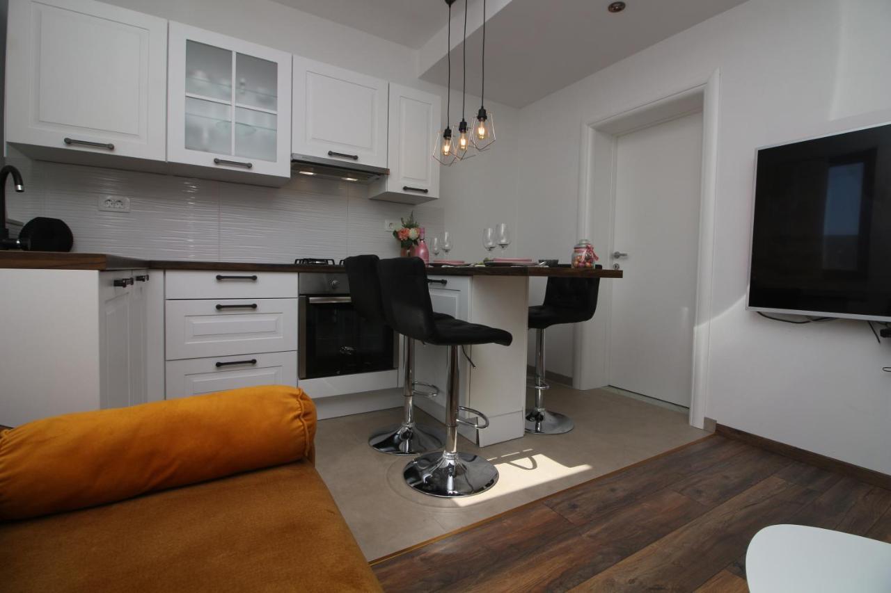 Apartments Fortunato Zablaće エクステリア 写真