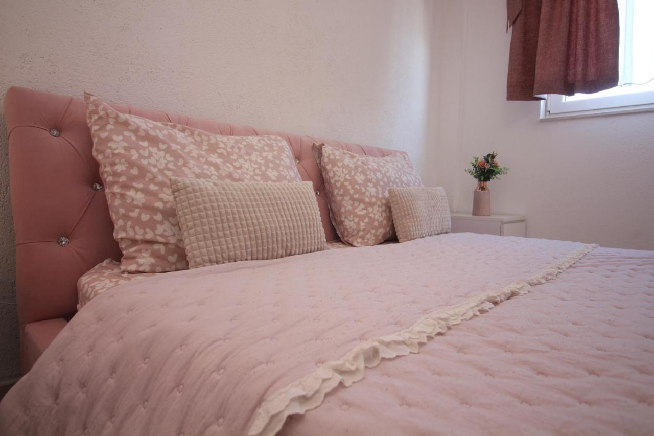 Apartments Fortunato Zablaće エクステリア 写真