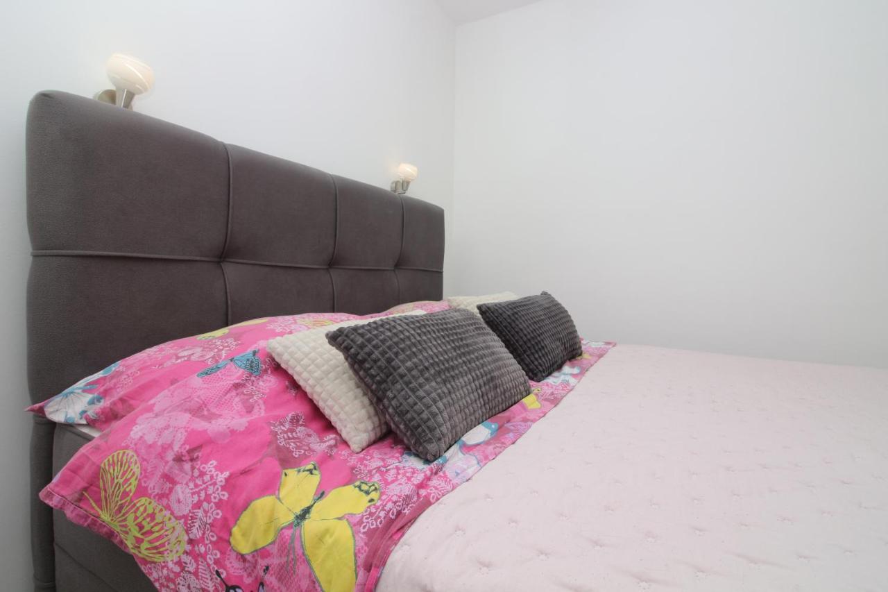 Apartments Fortunato Zablaće エクステリア 写真