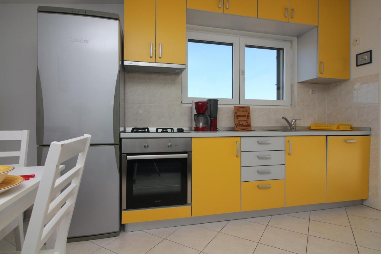 Apartments Fortunato Zablaće エクステリア 写真